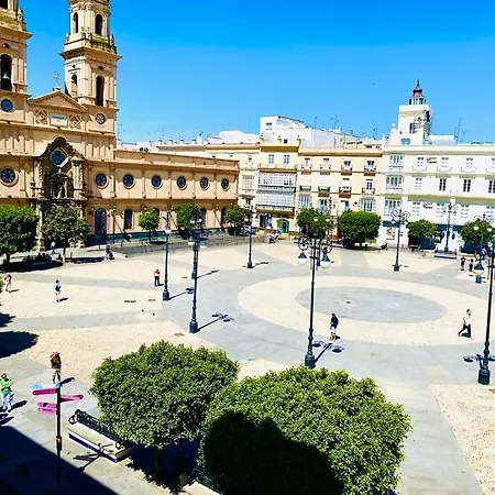 Inncadizpalacio Conde Casa-brunet Апартаменты *