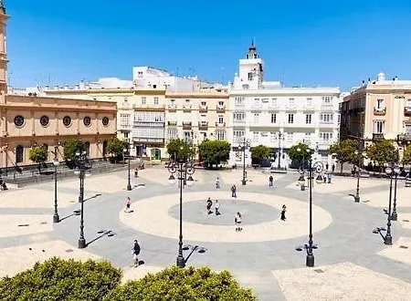 Апартаменты Inncadizpalacio Conde Casa-brunet